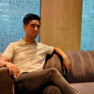 Aizaz Khan
