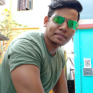 Ajaan Deshpande