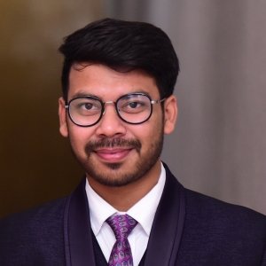 AKHIesh Tiwari