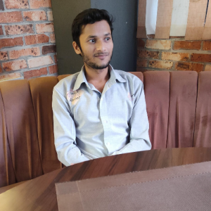 Dheeraan Deshpande