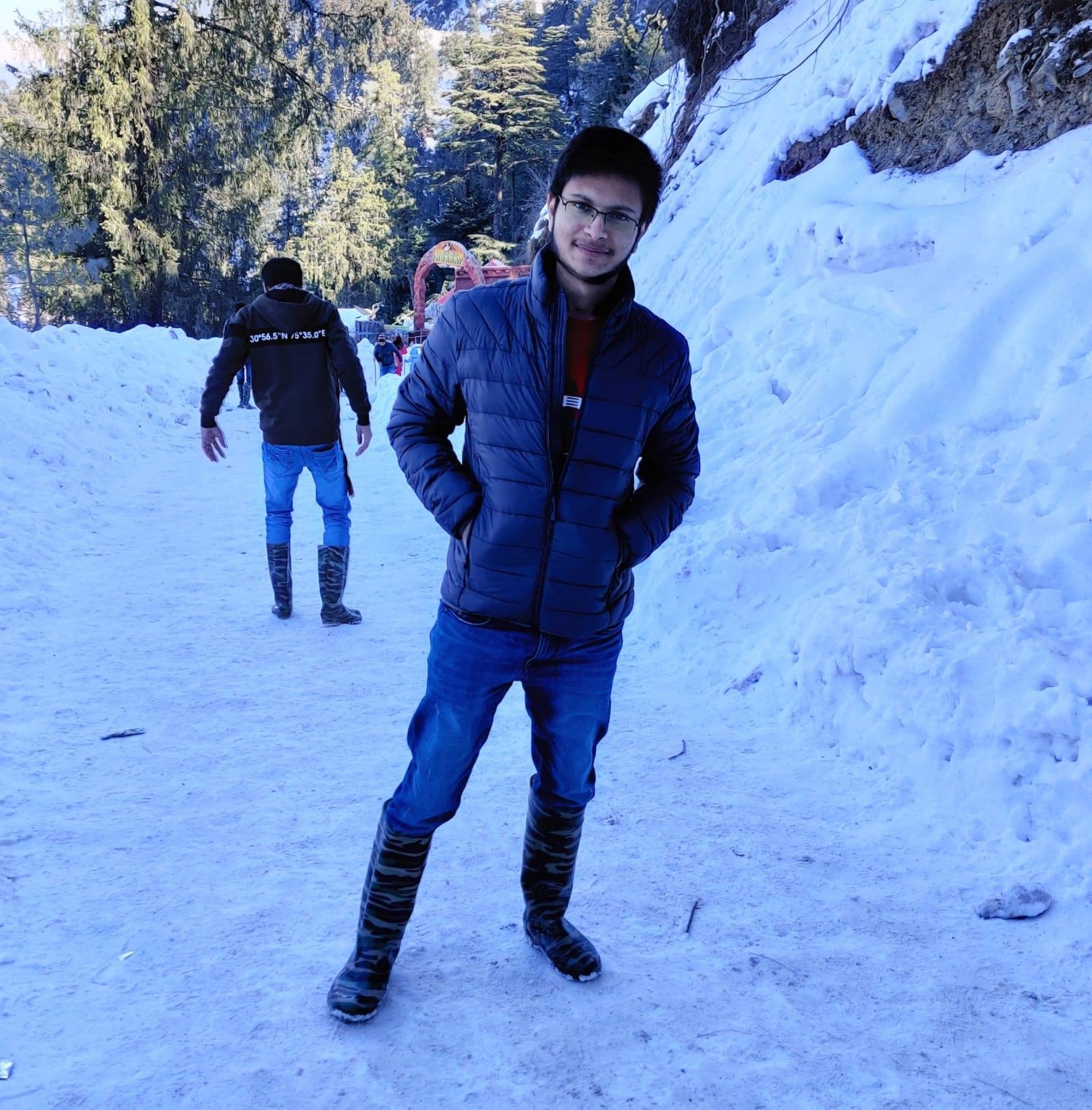 Dinesh KapoorProfile Image