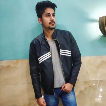 DIVIav Chauhan