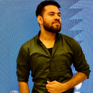 Divyansav Gupta