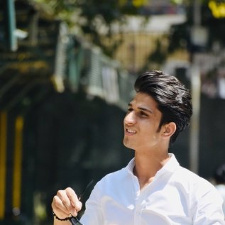 Laliav ChauhanProfile Image