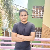 Naveean Trivedi