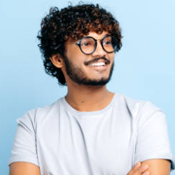 Ravi V