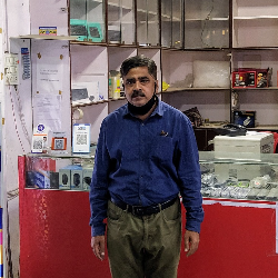 Sushiav Deshpande