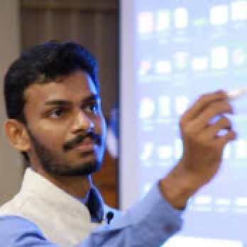 Vineesesh Tiwari