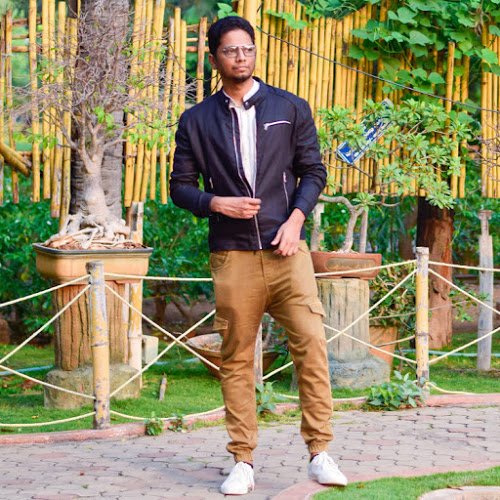 Vishaav Gupta